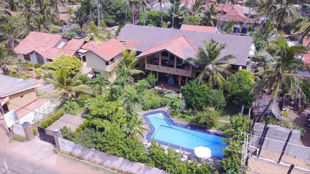 Solomon Beach Hotel Маравіла Екстер'єр фото