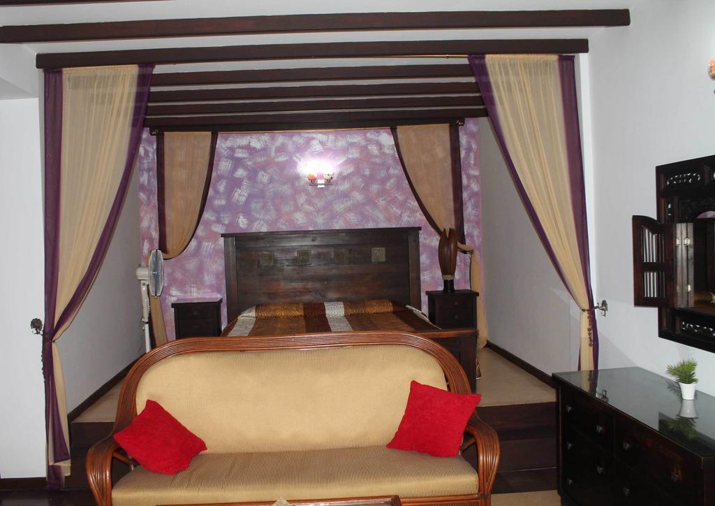Solomon Beach Hotel Маравіла Екстер'єр фото